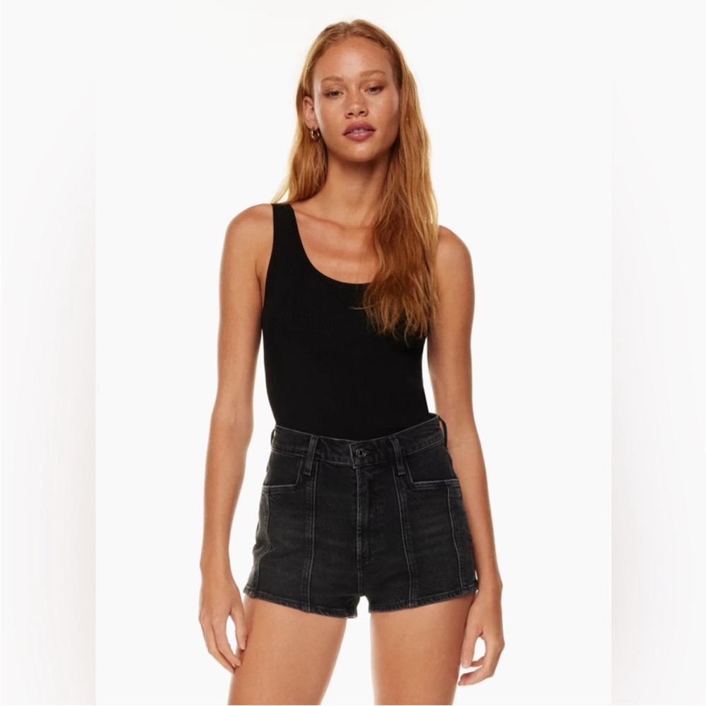 AGOLDE • nikita shorts sz 31